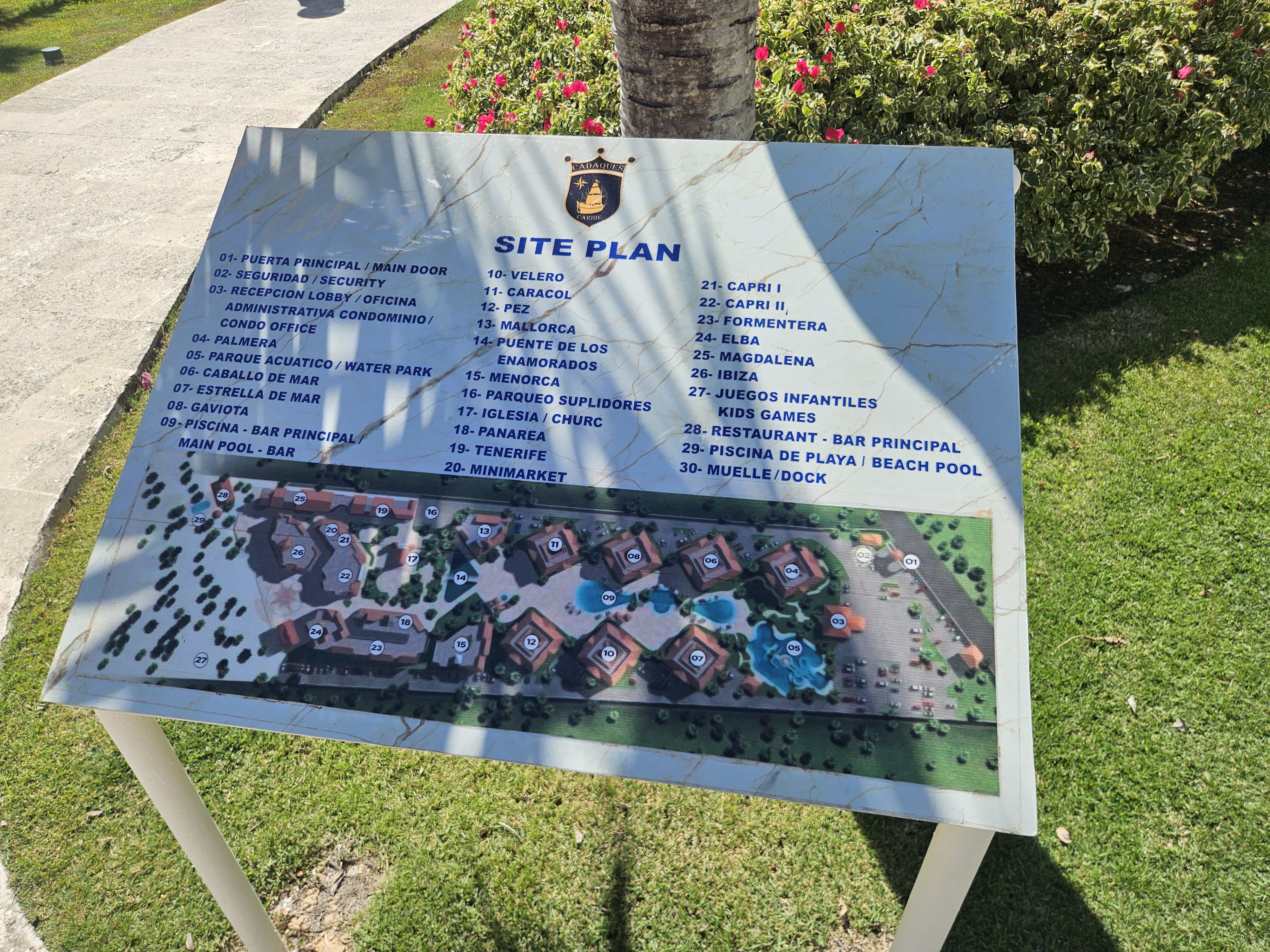 Cadaqués Bayahibe resort site plan sign